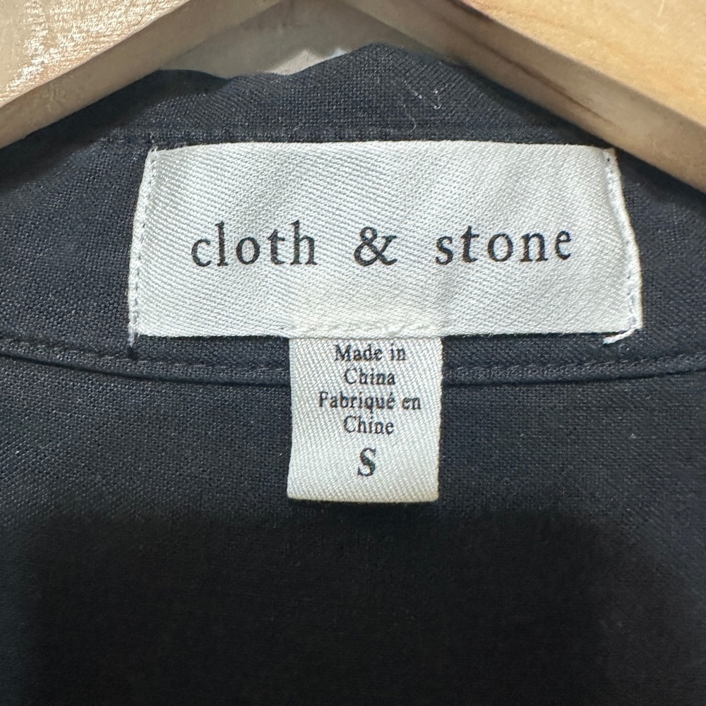 Cloth & Stone Ruched Front Tencel Button Down Shirt Womens Small Black Casual - Picture 5 of 9
